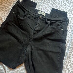 Junior’s Mudd FLX Stretch High-Rise Jegging — Size 15